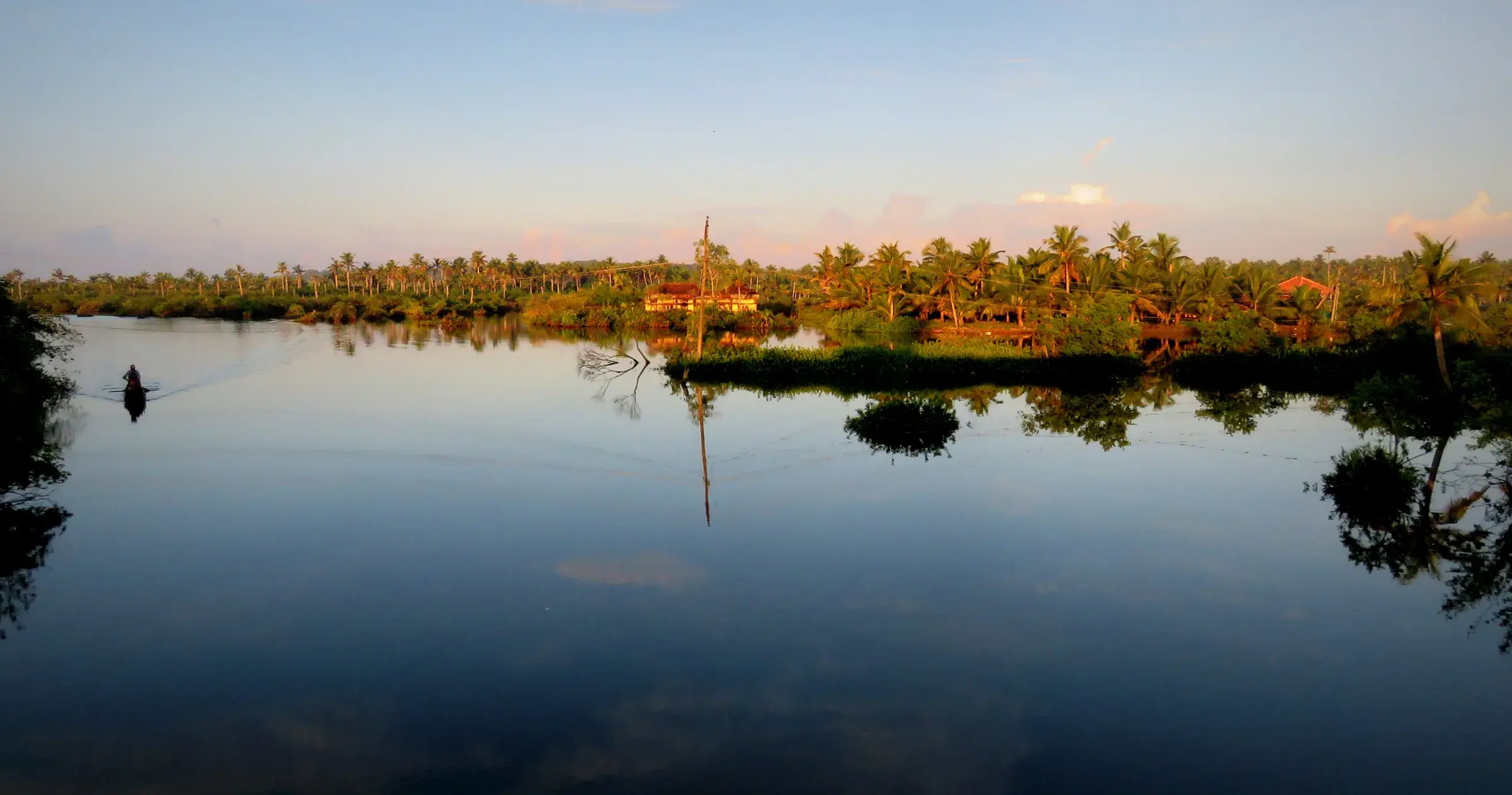 Narrow canals and greenery on Munroe Island