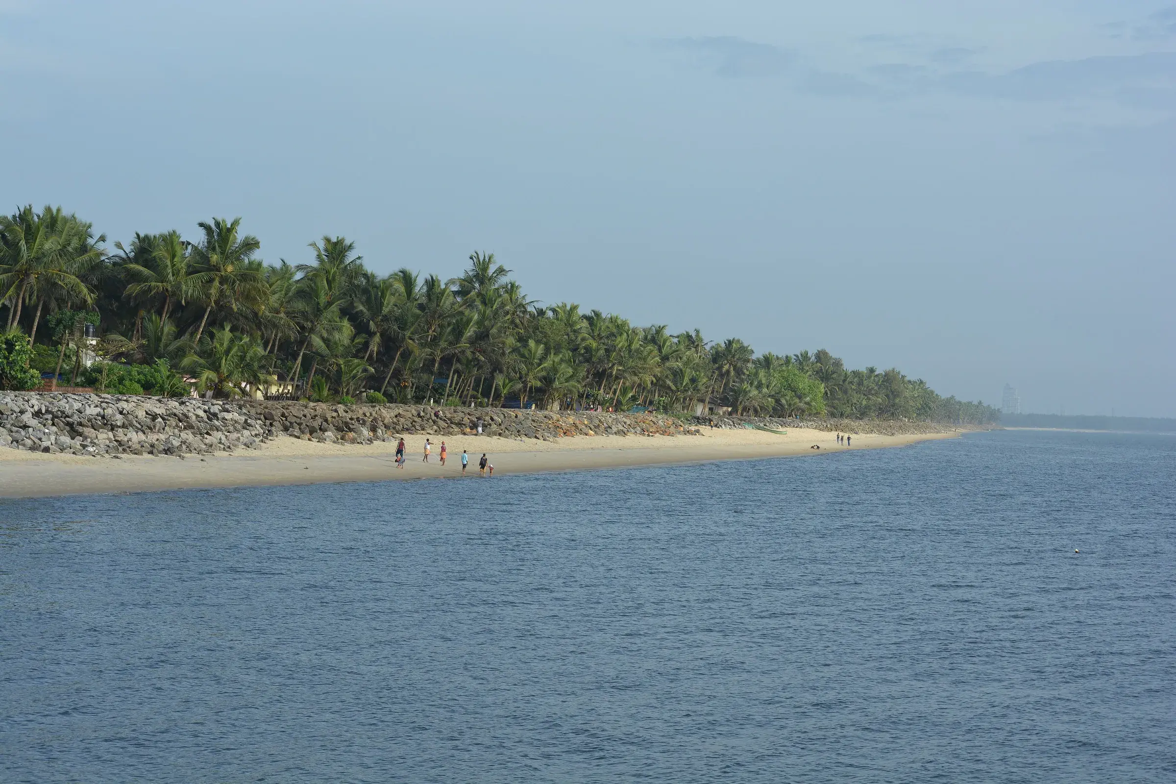 The rocky shore of Kappad beach